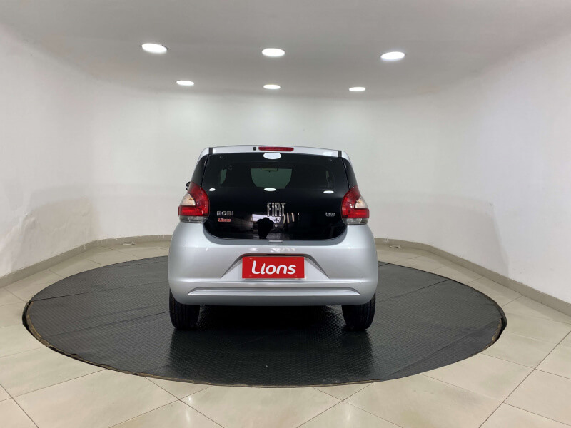 Carro Usado FIAT MOBI EVO LIKE 1.0 FLEX - 2019 - Barra Mansa/RJ